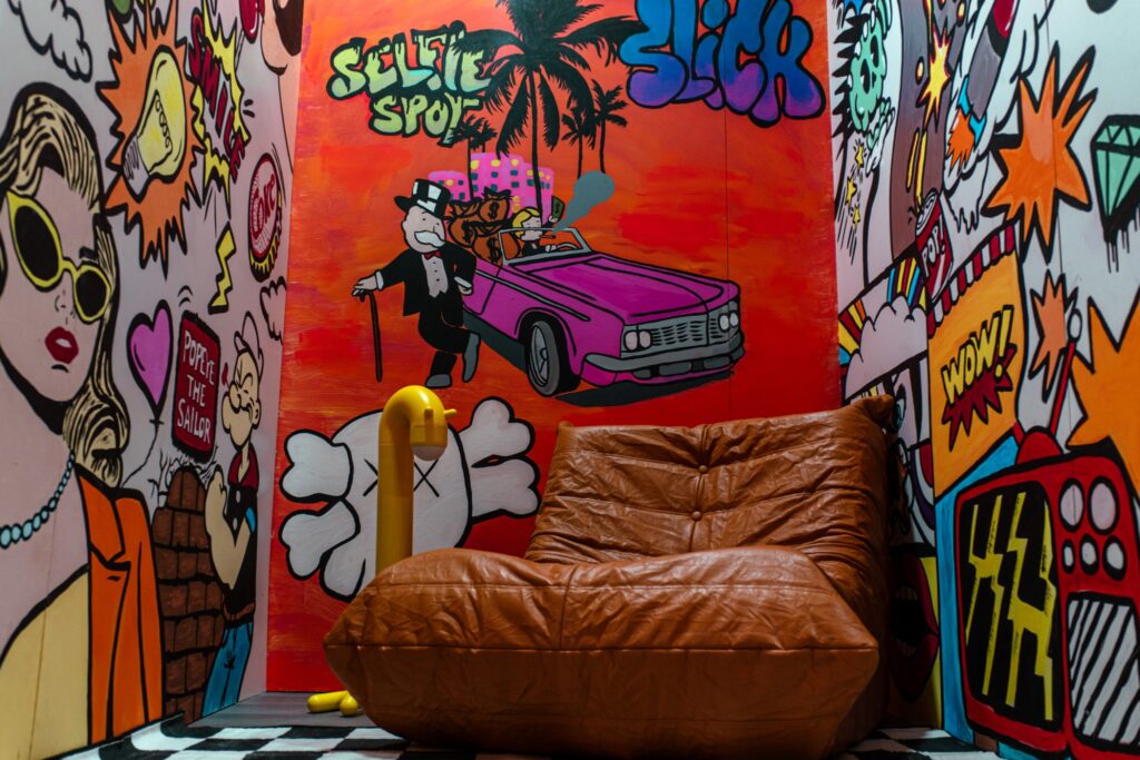 The Selfie Spot YYC - Selfie Studio Calgary - Pop Art